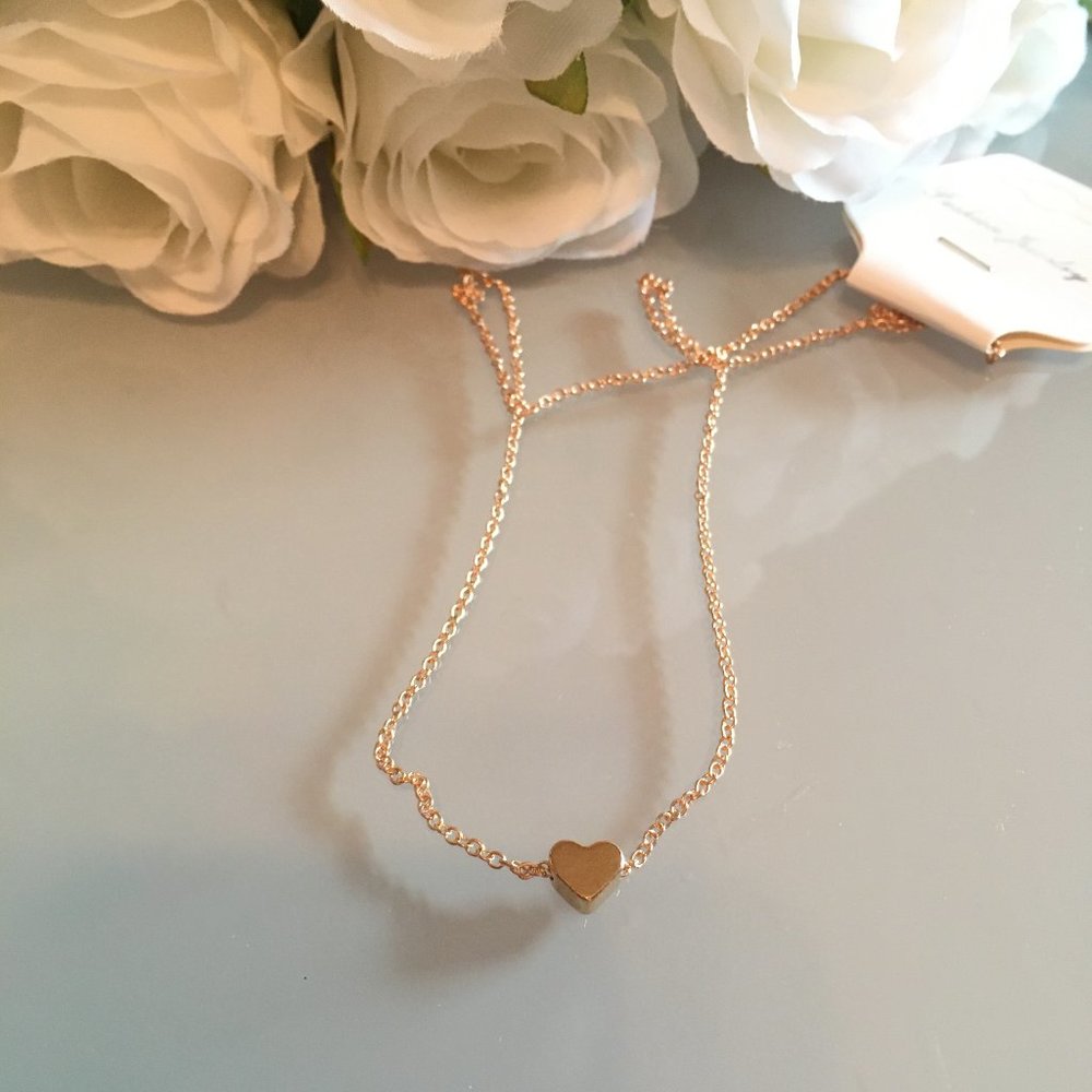 NWT New Fashion Tiny Heart Necklace Jewelry